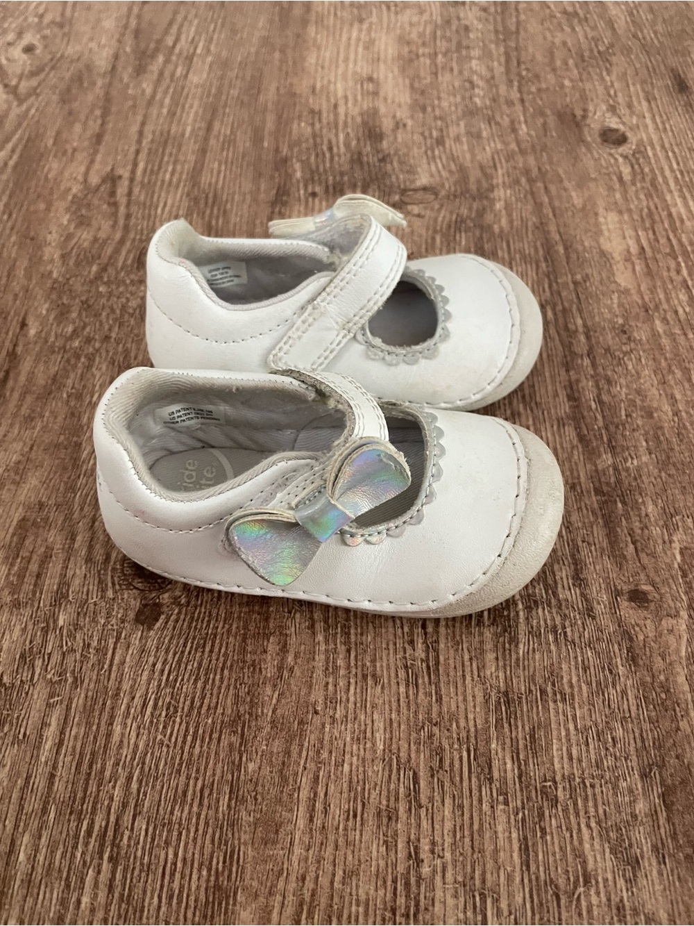 Stride Rite Baby Girl Peyson Bow T-Strap Dress Shoe Size 4M